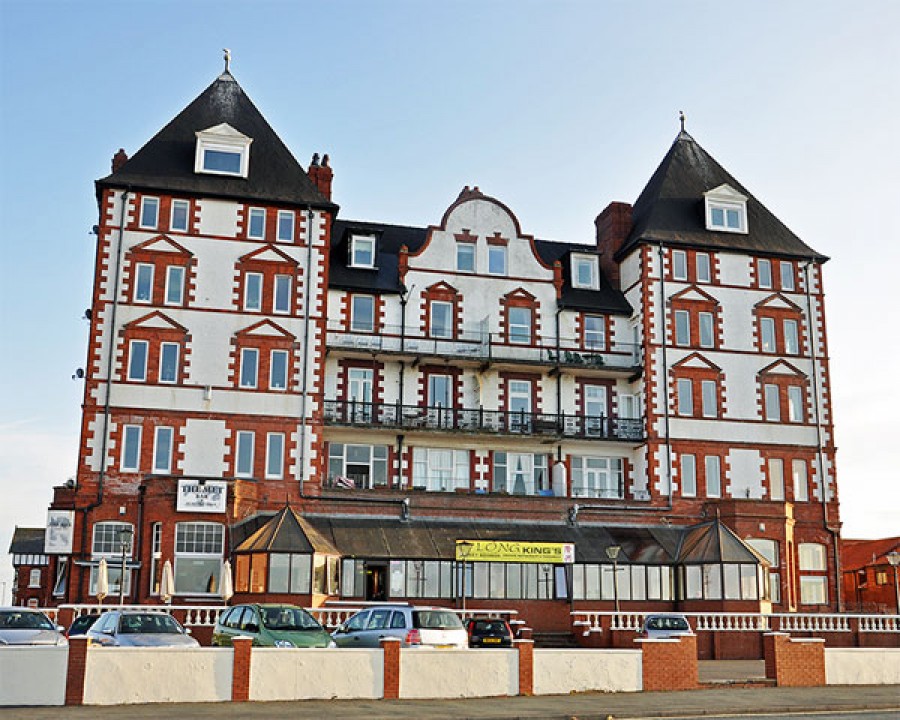 Metropole Towers Luxury Holiday Apartments Whitby